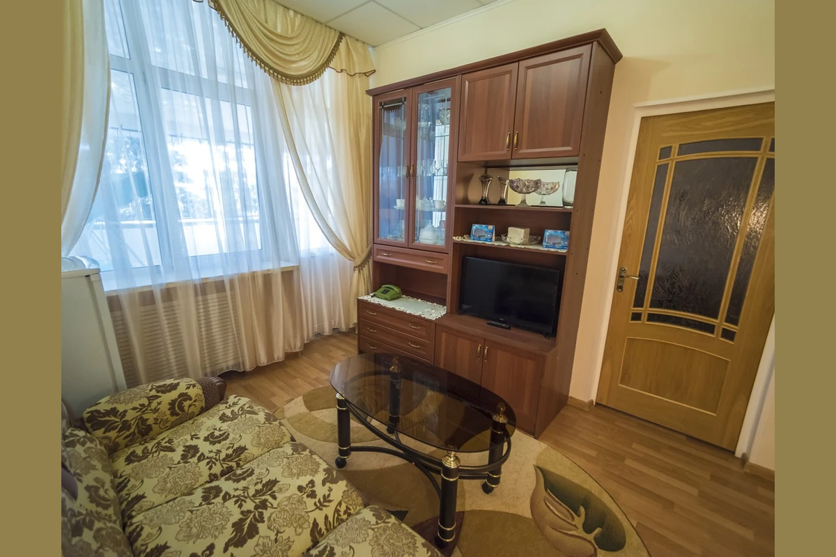 Двухместный двухкомнатный номер