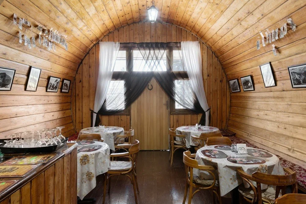 Галерея
